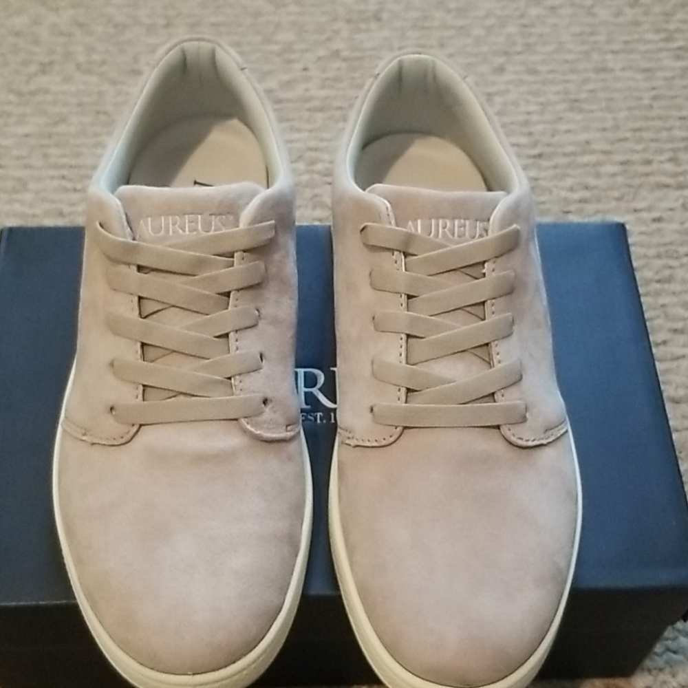 New Aureus casual sneakers